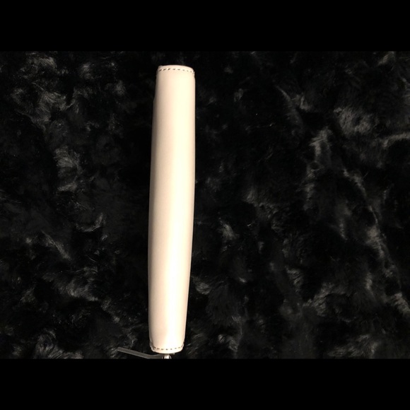 Matt & Nat Cream Coloured Wallet - Picture 4 of 4